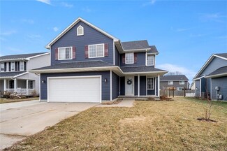 1203 9th Ave SE, Altoona, IA 50009