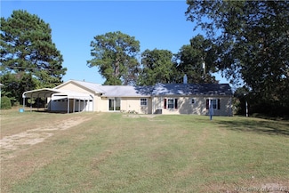 122 Cox Landing Rd, Topping, VA 23169