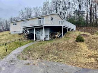 6 Memorial St, Northfield, NH 03276