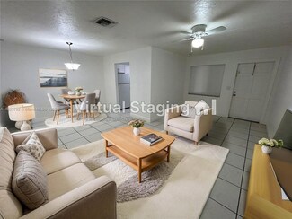 5600 NW 15th St Unit 8, Lauderhill, FL 33313