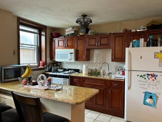 68 Linden St Unit 4, Everett, MA 02149