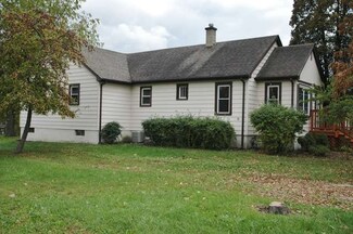 2216 Fairmont Ave, Lockport, IL 60441