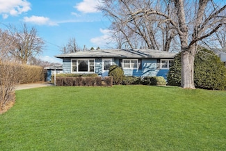 163 Oak Ridge Rd, Waterloo, IA 50702