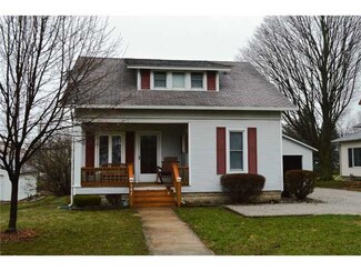 147 E Hull St, Edgerton, OH 43517