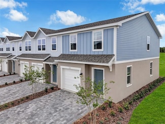 3346 Thicket St, Tavares, FL 32778