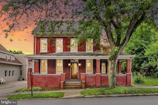 631 Broadway, Hanover, PA 17331