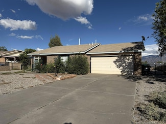 290 Asbury Rd NE, Rio Rancho, NM 87124