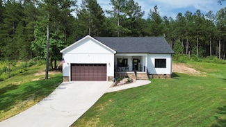 3773 Blythe Ferry Rd, Dayton, TN 37308