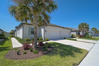 8553 Whispering St, Sarasota, FL 34240