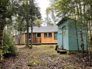 640 Trio Ponds Rd, Groveton, NH 03582