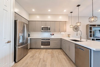 250 W Queen Creek Rd Unit 206, Chandler, AZ 85248