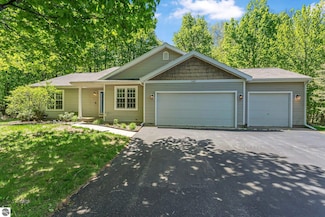 4667 Arbor Latch, Traverse City, MI 49685