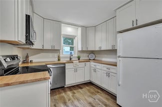 2044 E 60th St, Savannah, GA 31404