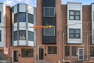 717 Mercy St, Philadelphia, PA 19148