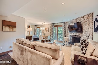 380 E Lionshead Cir Unit 210, Vail, CO 81657