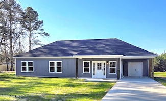 2587 Grifton Hugo Rd, Hookerton, NC 28538