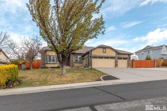 971 S University Park Loop, Reno, NV 89512
