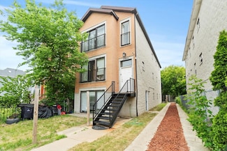 5905 S Indiana Ave, Chicago, IL 60637