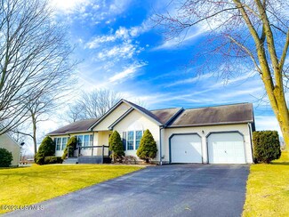 217 Alana Ln, Lewisburg, PA 17837