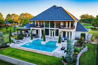 1205 Inverness Cir, Shawnee, OK 74801