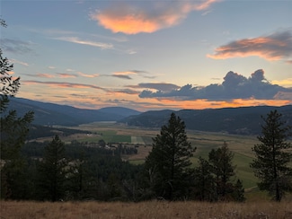 3180 Ponderosa Ridge Rd, Kila, MT 59920
