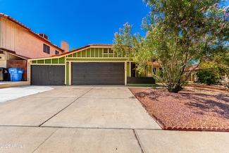 2109 E Gelding Dr, Phoenix, AZ 85022