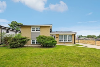 9342 Oriole Ave, Morton Grove, IL 60053