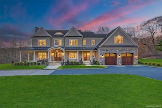 117 Chestnut Ridge Rd, Mount Kisco, NY 10549