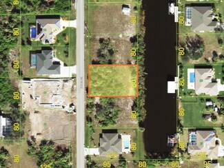 9436 Galaxie Cir, South Gulf Cove, FL 33981