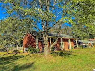 1516 Canterbury Dr, Murray, KY 42071