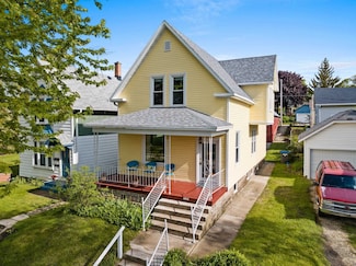 1108 Ontario Ave, Sheboygan, WI 53081