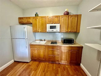 26 Diplomat Pkwy Unit 2368, Hallandale Beach, FL 33009