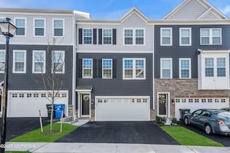 4 Rothbury Ct, Tinton Falls, NJ 07753