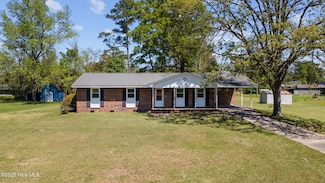 21 Edith Dr, Jacksonville, NC 28540