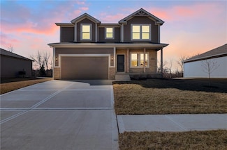 1409 SW 10th Terrace, Oak Grove, MO 64075