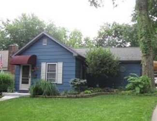 1303 E College St, Iowa City, IA 52245