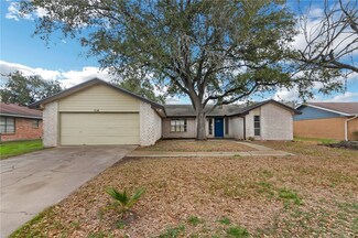 114 Flournoy, Odem, TX 78370