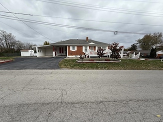 103 Golfview Dr, Richmond, KY 40475