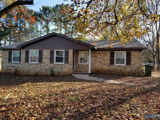 3609 Williamsburg Dr NW, Huntsville, AL 35810