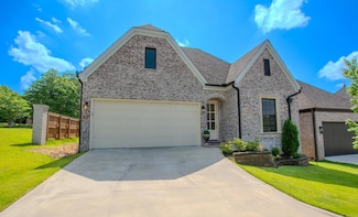 101 Mergeron Ct, Little Rock, AR 72212