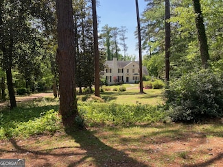 1218 Nottingham Dr, Macon, GA 31211