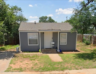 523 39th St, Lubbock, TX 79404