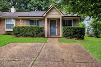 472 Richview Park Cir E, Tallahassee, FL 32301