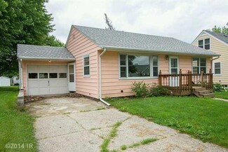 1515 Evelyn St, Perry, IA 50220