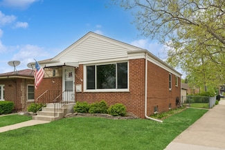 5941 N Mccook Ave, Chicago, IL 60646