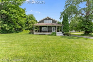 3337 Will Carleton Rd, Flat Rock, MI 48134