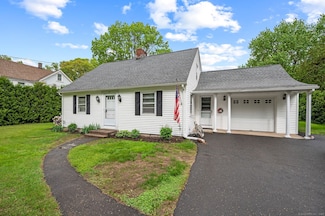 45 S Eagle St, Terryville, CT 06786