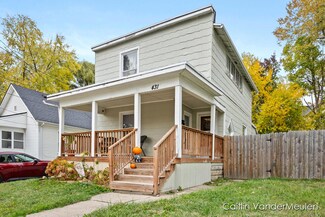 431 Fernando St NE, Grand Rapids, MI 49505