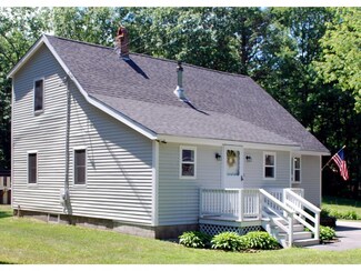 35 Brentwood Rd, Fremont, NH 03044