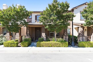 980 Silver Spur Cir Unit 43, Oakdale, CA 95361